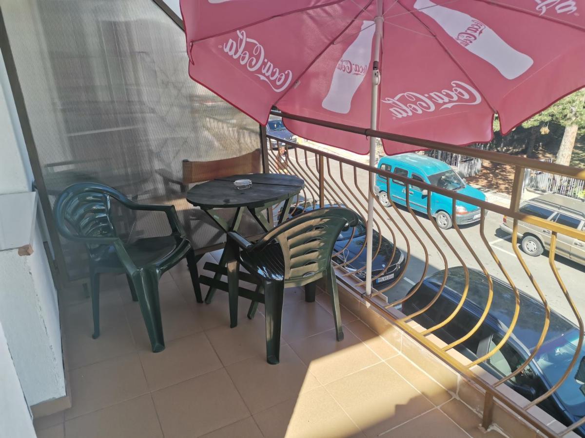 Kazlarov Guest House Kiten  Ngoại thất bức ảnh