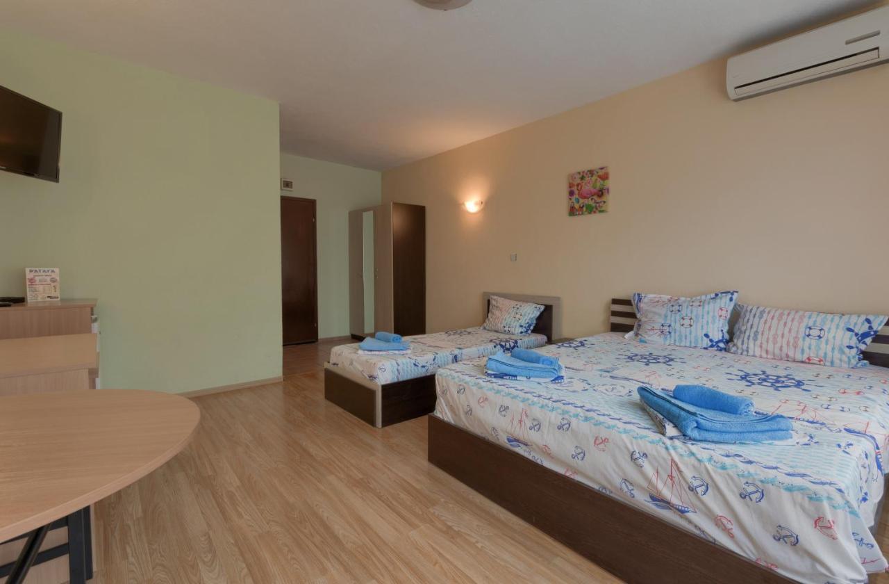 Kazlarov Guest House Kiten  Ngoại thất bức ảnh