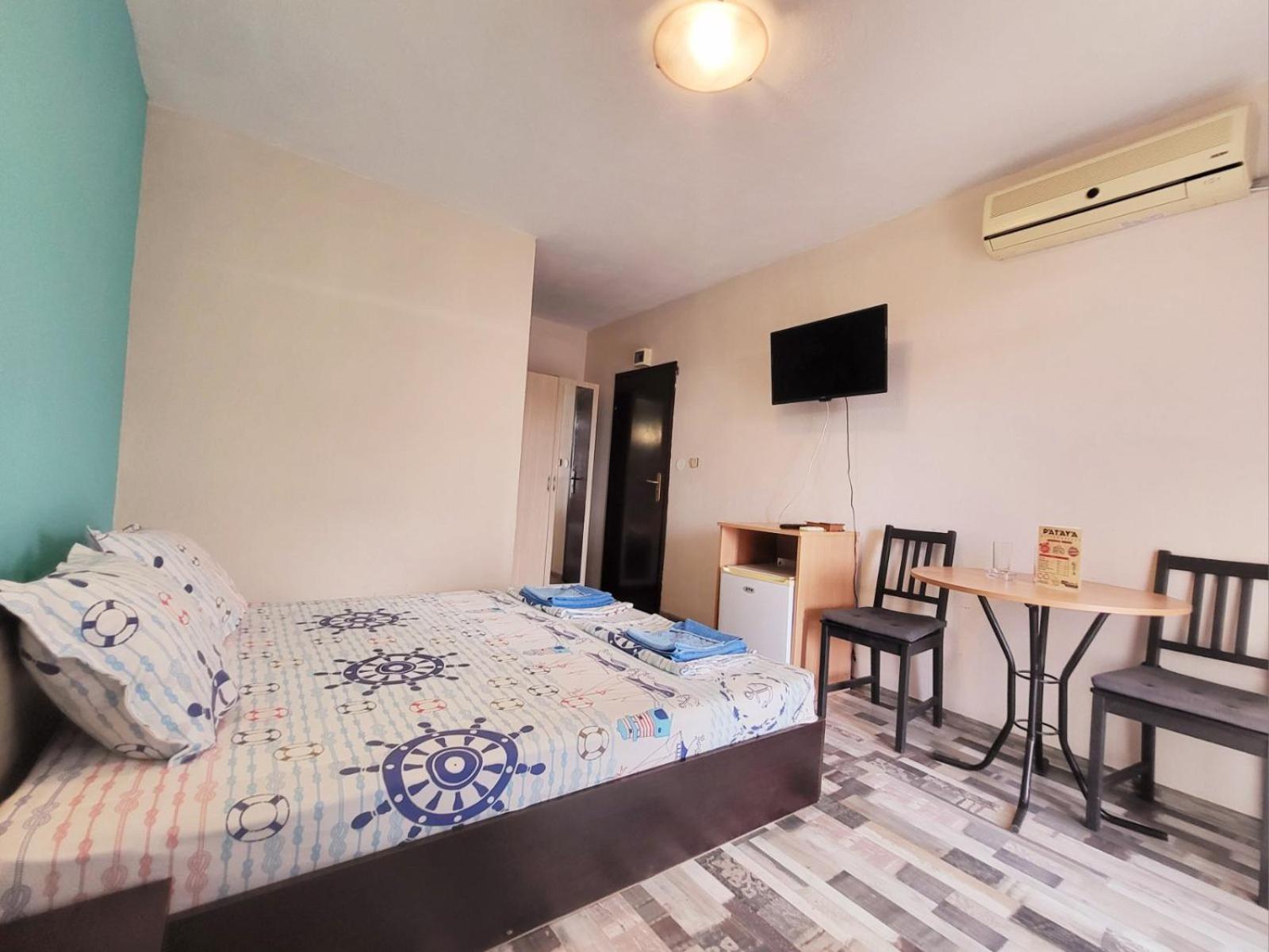 Kazlarov Guest House Kiten  Ngoại thất bức ảnh