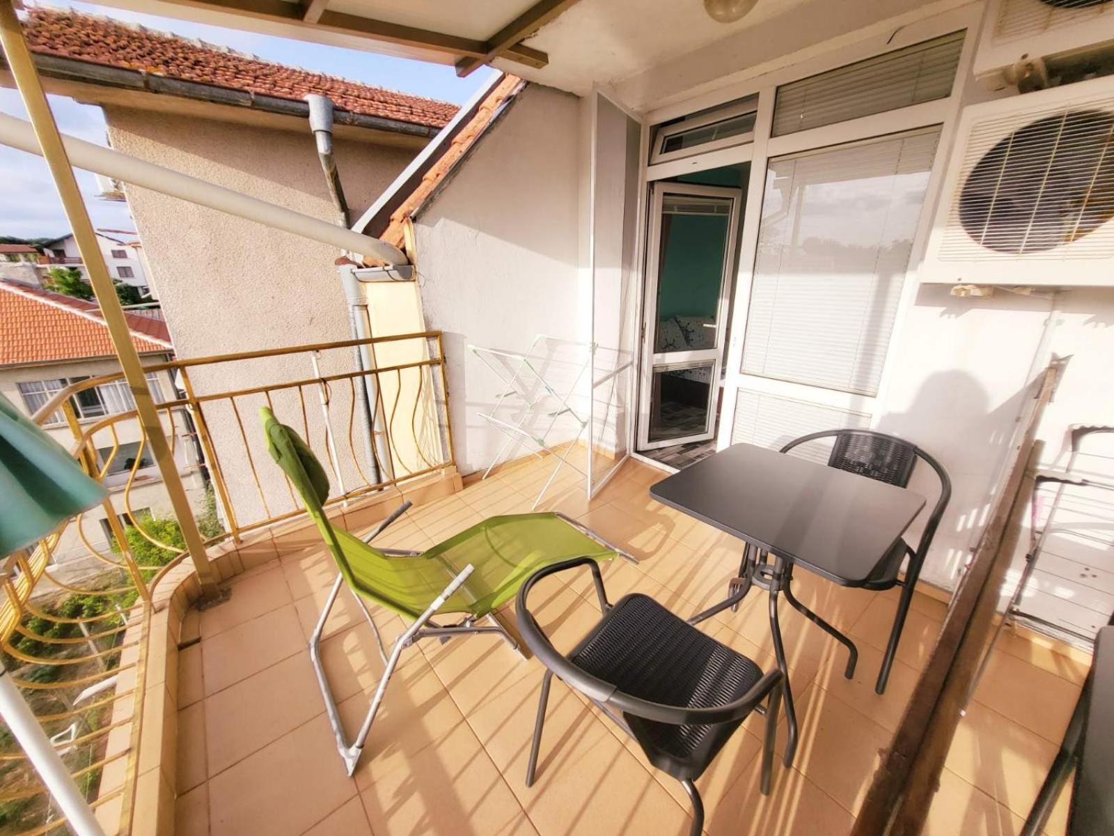 Kazlarov Guest House Kiten  Ngoại thất bức ảnh